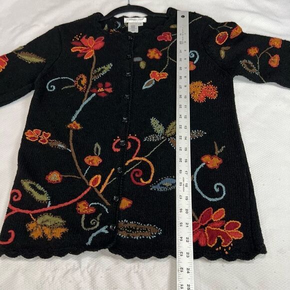 Vintage Coldwater Creek Heavily Floral Embroidered Button Up Cardigan - Picture 3 of 7